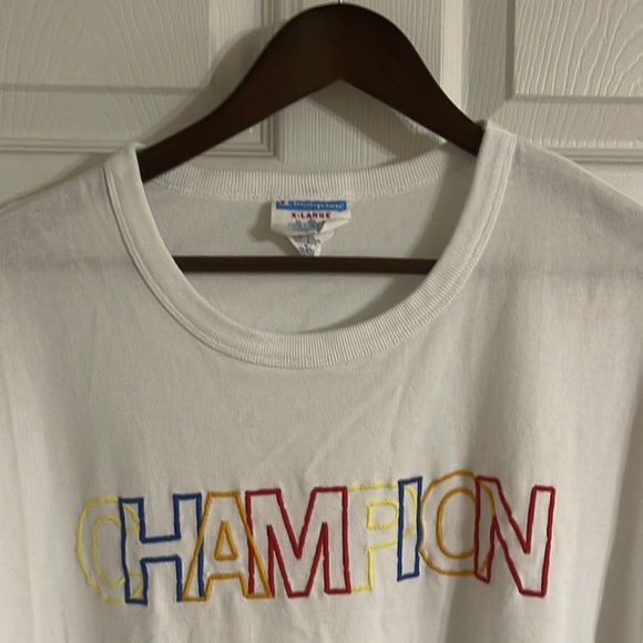 Men's XL Stitched Champion White Graphic Heavyweight Short Sleeve Tee Shirt - Picture 2 of 6